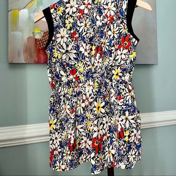 BeBop Daisy Flowers Button Up Romper with Pockets - Picture 4 of 4